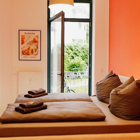 Design Apartment Stadtfeld-Ost Mit Netflix & 2 Schlafzimmern マクデブルク エクステリア 写真