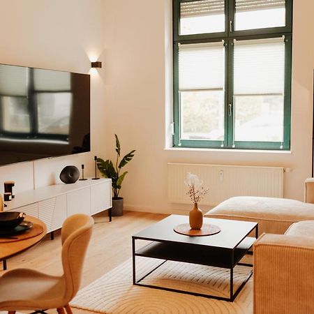 Design Apartment Stadtfeld-Ost Mit Netflix & 2 Schlafzimmern マクデブルク エクステリア 写真