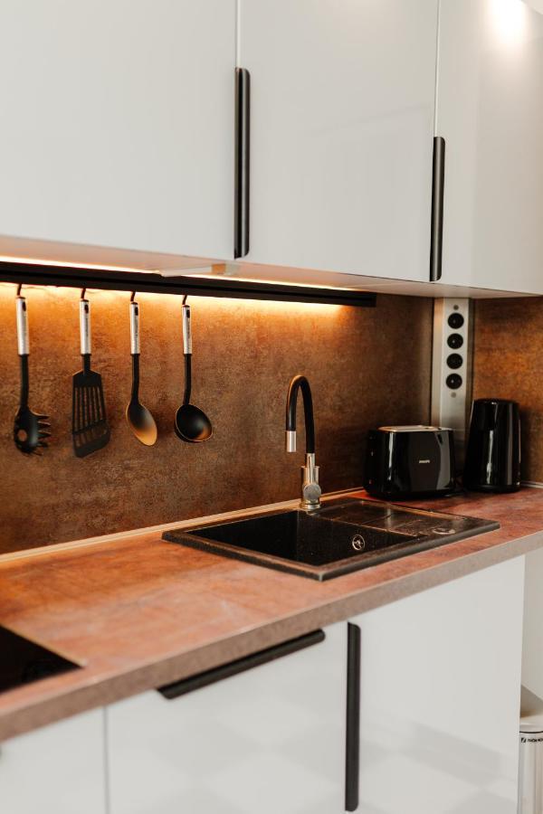 Design Apartment Stadtfeld-Ost Mit Netflix & 2 Schlafzimmern マクデブルク エクステリア 写真